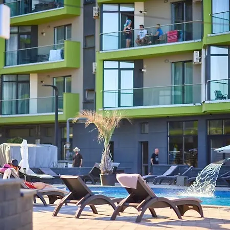 Daire Apartament Coral By Alz *